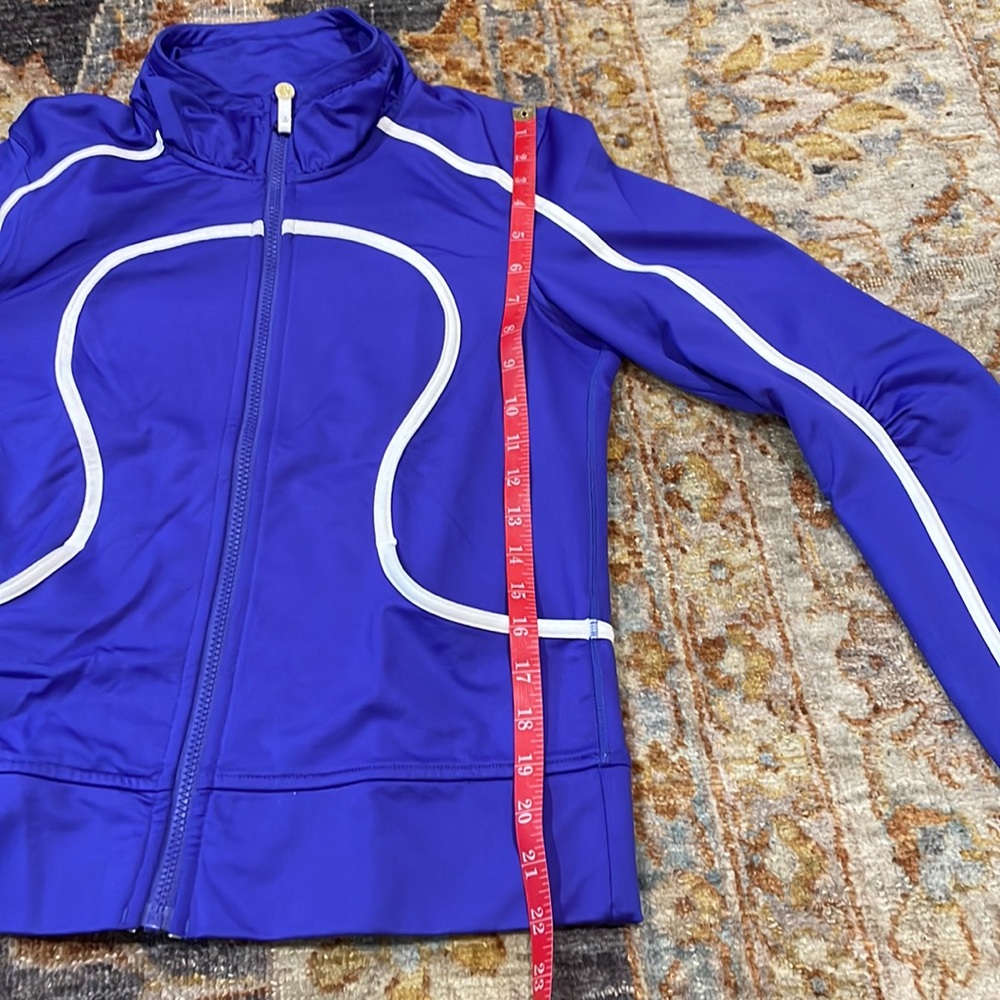 Lulu lemon royal blue zipped jacket - Picture 7 of 7